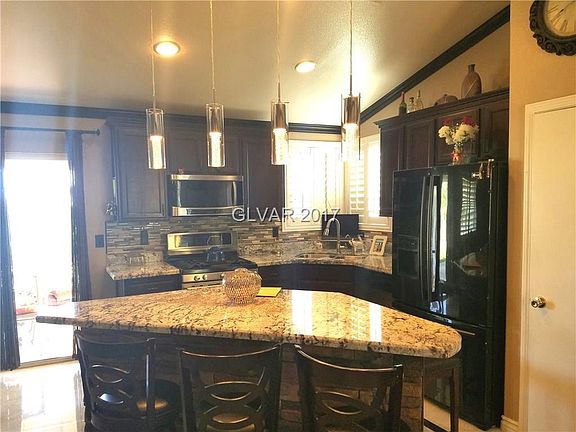 5th image of 2115 Hawaiian Breeze Ave