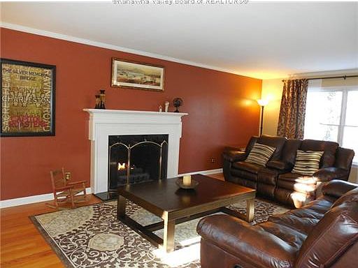 4th image of 1423 Princess Dr
