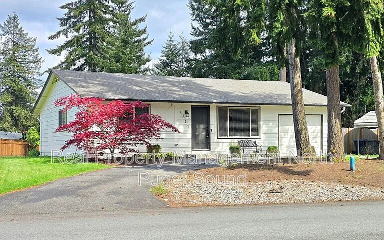 4521 122nd Pl NE — Photo 1