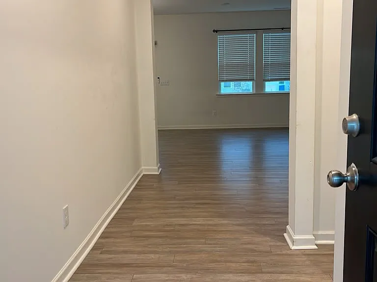 354 Summer Ranch Dr — Photo 3