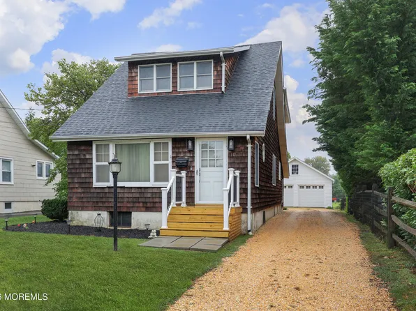 10 Broadway, Belford, NJ 07718