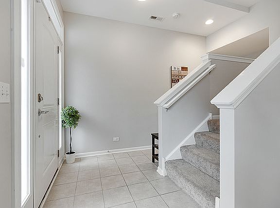 4th image of 338 Alpine Springs Dr