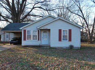 146 N Poplar St, Dyer, TN 38330