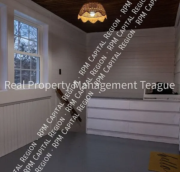 64 Highland Dr #2 — Photo 5
