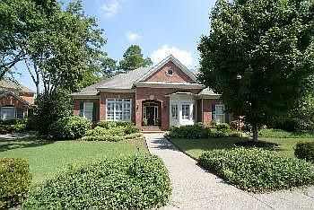 1st image of 224 Waterbury Cir