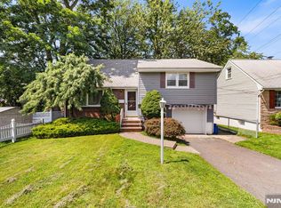 99 6th St, North Arlington, NJ 07031