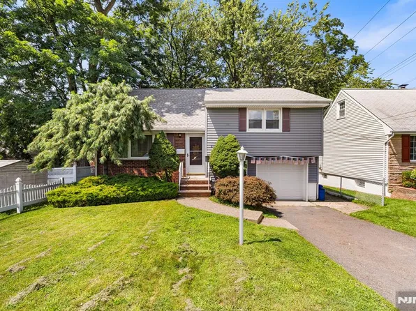 99 6th St, North Arlington, NJ 07031
