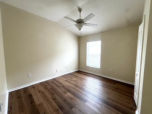 5009 Gato Del Sol Cir — Photo 14