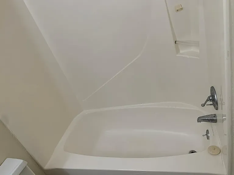 321 Withers St #16 — Photo 3