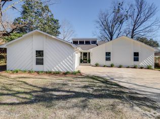 6828 Hilo St, Diamondhead, MS 39525