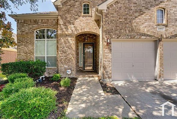 1st image of 2460 Dockside Dr