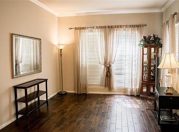 4th image of 1701 Glen Aerie Ln