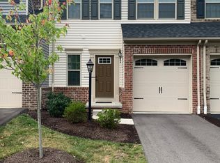 158 Arbor Trail Dr, Mc Kees Rocks, PA 15136