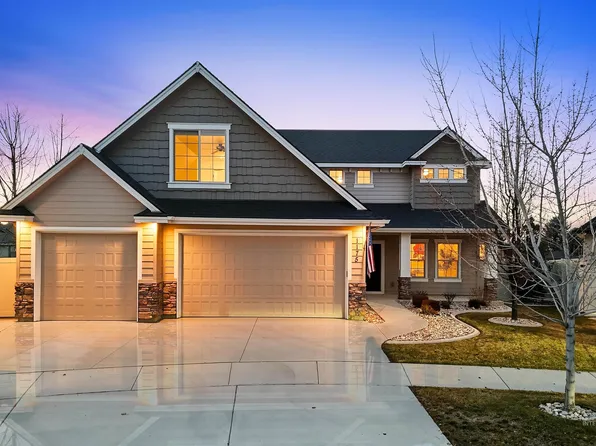 1175 N Champions Pl, Eagle, ID 83616