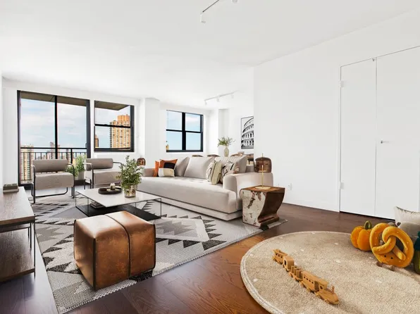 300 East 75th Street image 1 of 15