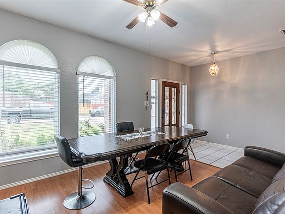 4th image of 12779 Honey Locust Cir