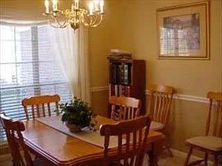 2nd image of 123 Elm Pl