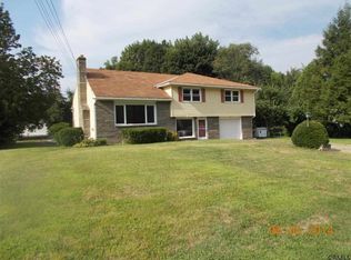 13 Hadel Rd, Glenville, NY 12302