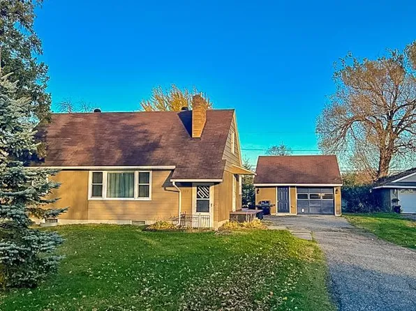 1613 5th Ave E, Intl Falls, MN 56649