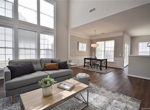 5th image of 8610 Annabel Lee Ln
