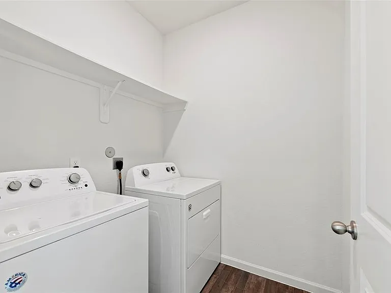 1028 White Birch Ln — Photo 12