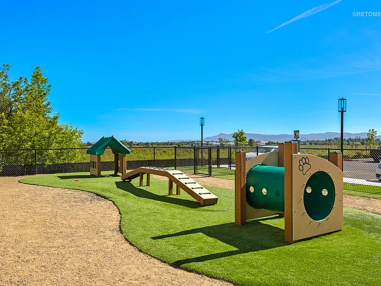 Reserve at Hunters Ridge — Photo 21