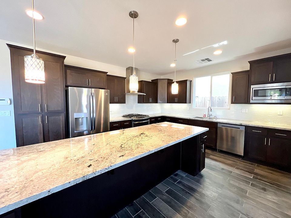 1st image of 1337 Larkspur Dr