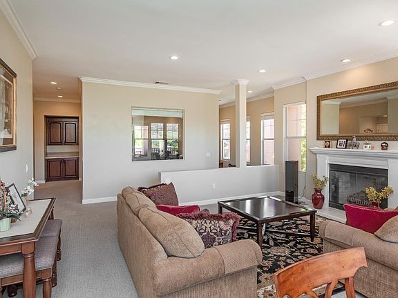 5th image of 5367 Silver Knoll Ct