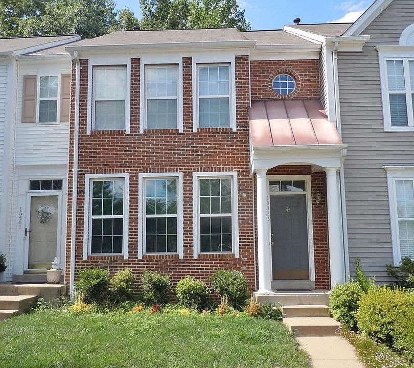1st image of 15465 Port Washington Ct