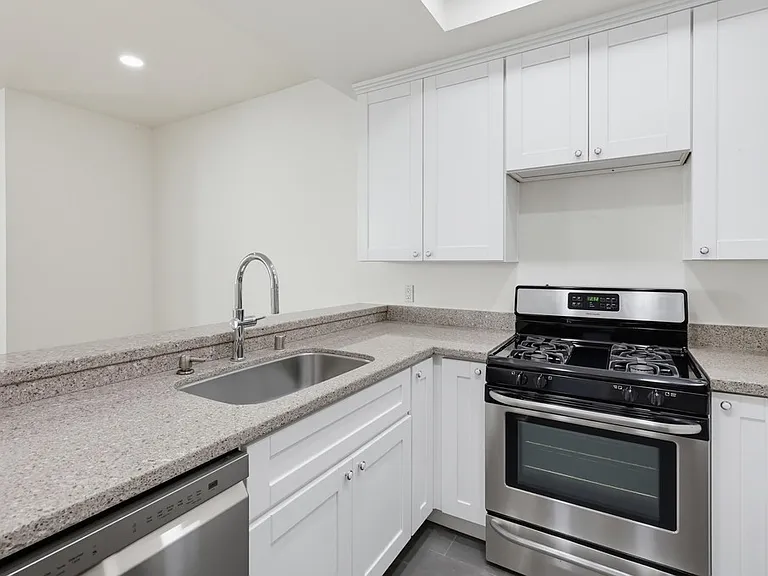 701 Kettner Blvd #109 — Photo 12
