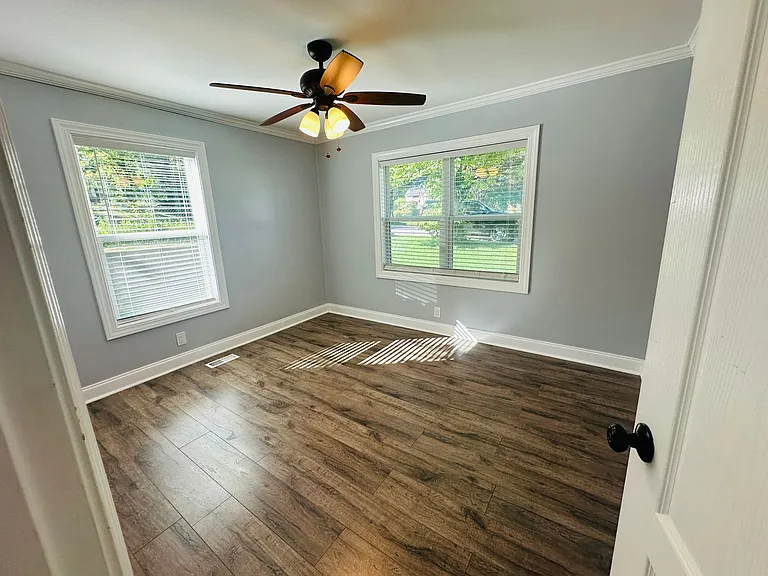 602 W Glenwood Ave — Photo 29