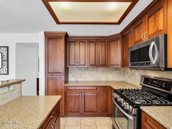 4th image of 1013B Buckingham Drive