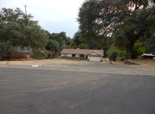 2352 Ponderosa Rd, Rescue, CA 95672