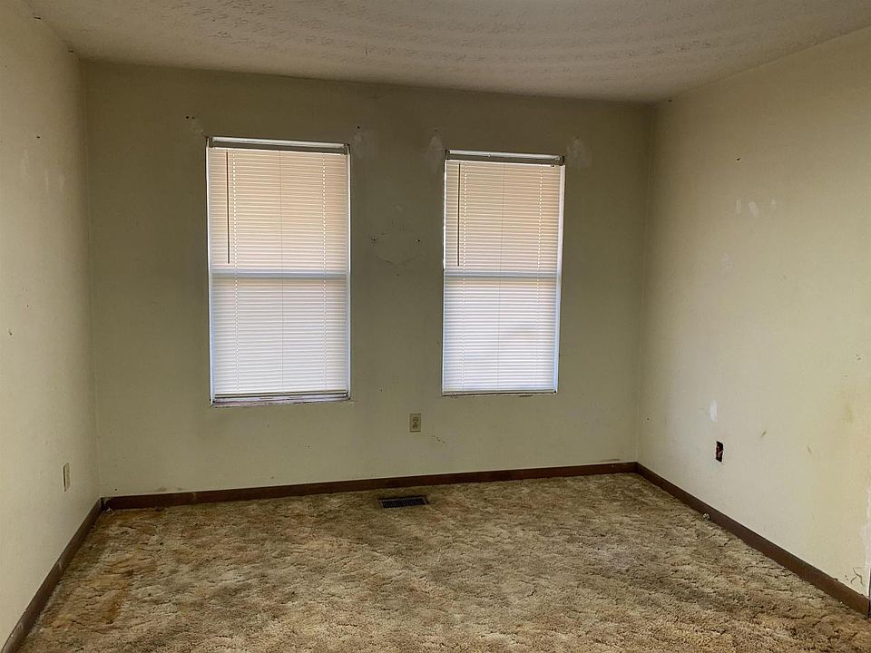 243 W 2nd St, Ceredo, WV 25507 Zillow