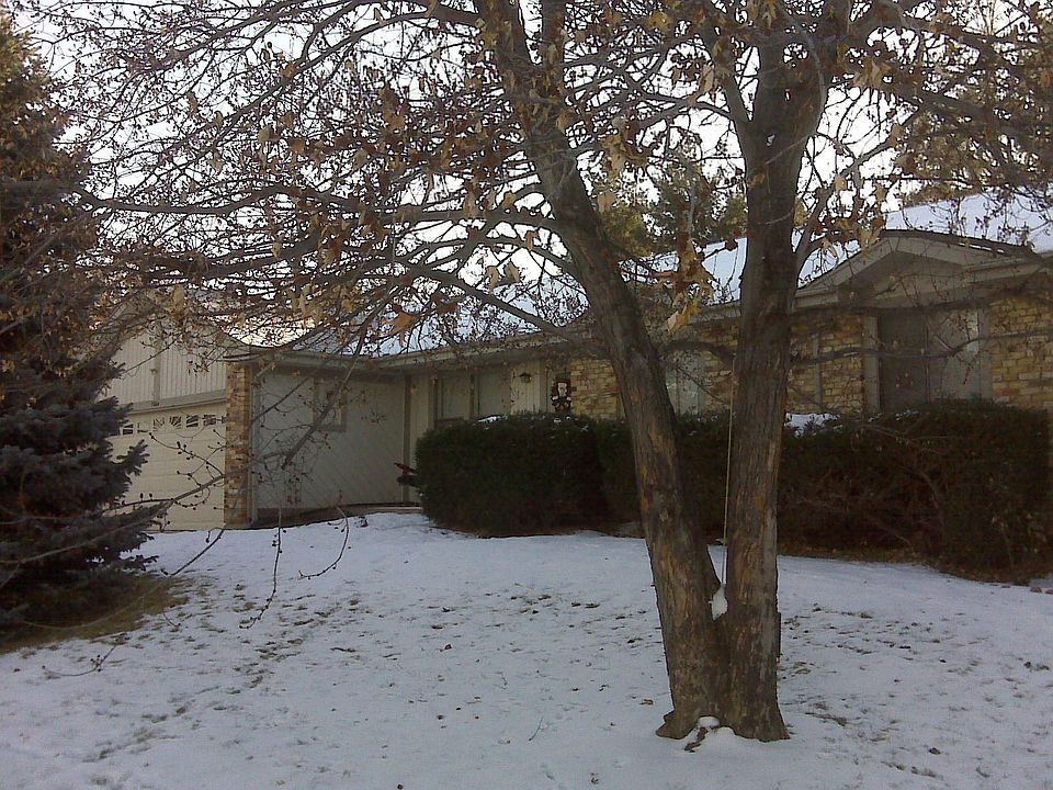 2nd image of 7064 E Maplewood Pl