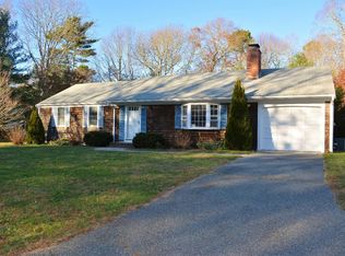 6 Chappaquiddick Rd, Centerville, MA 02632