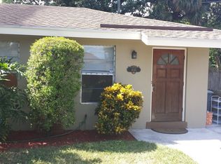 4641 Grove St, Haverhill, FL 33415
