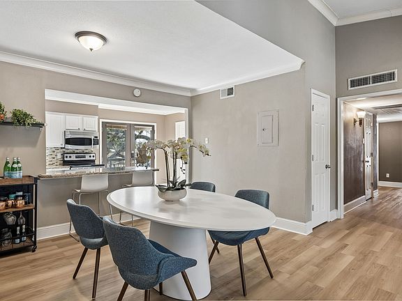 3rd image of 7730 Meadow Rd APT 205