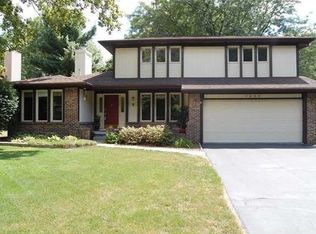 7035 Dunstans Ln, Toledo, OH 43617