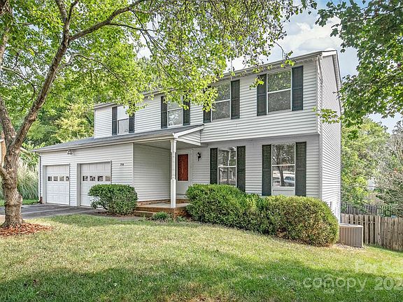 2nd image of 706 Vista Grande Cir