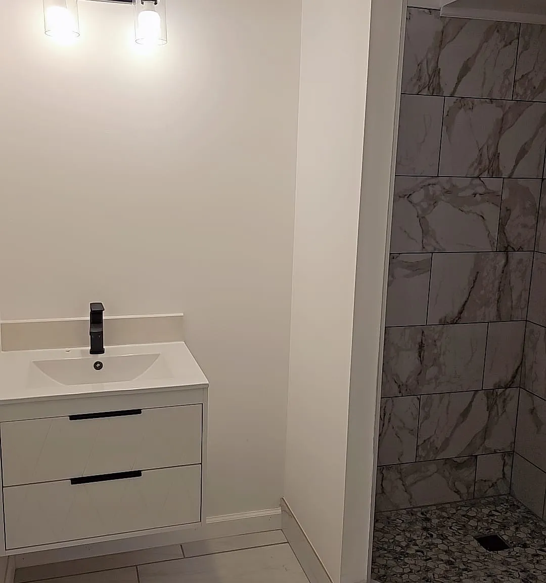 2 bed, $2,200 — Photo 3