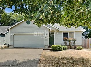 863 Griffin Dr, Monmouth, OR 97361