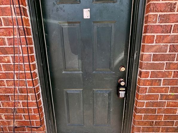 106 Country Ln APT C