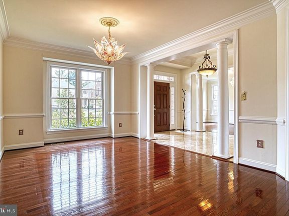 5th image of 4556 Magnolia Manor Way