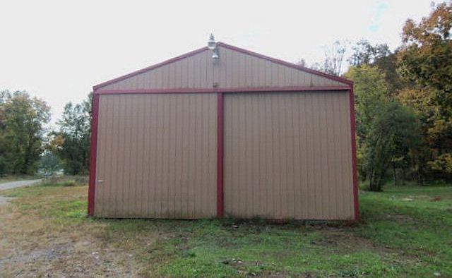 2nd image of 391 Fyffe Hollow Rd