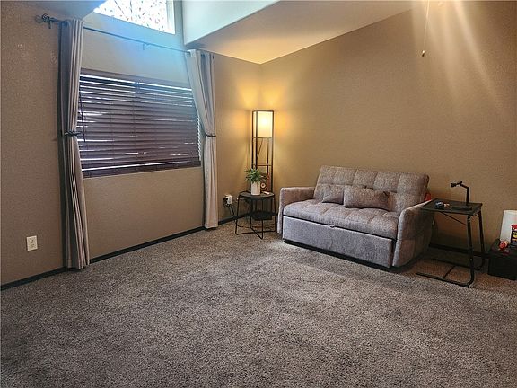 5th image of 2533 E Curtis Way