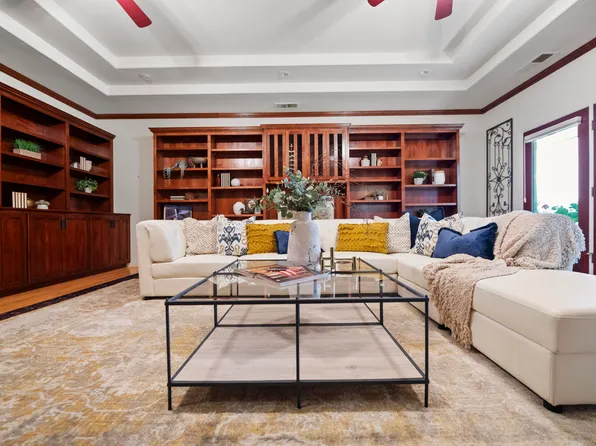 336 High Sierra Drive, Exeter, CA 93221