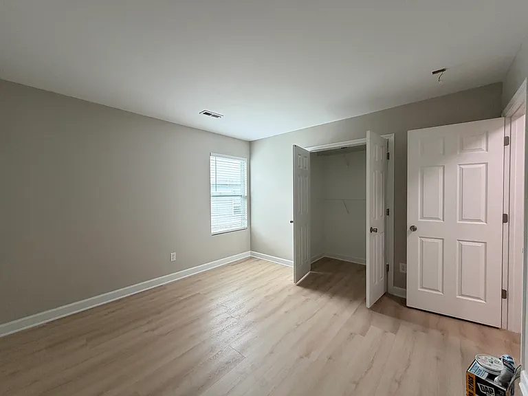 3963 Heather View Ln — Photo 32