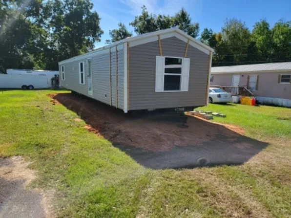 1128 S State Highway 605 #13, Dothan, AL 36301