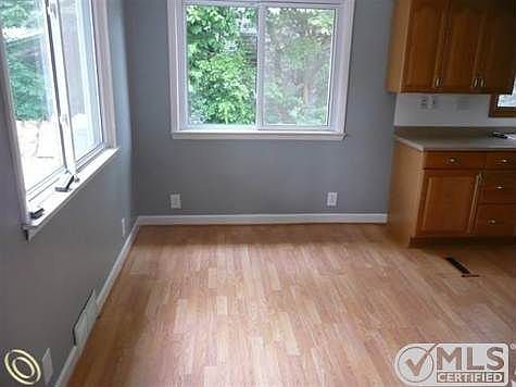 Breakfast Room.JPG